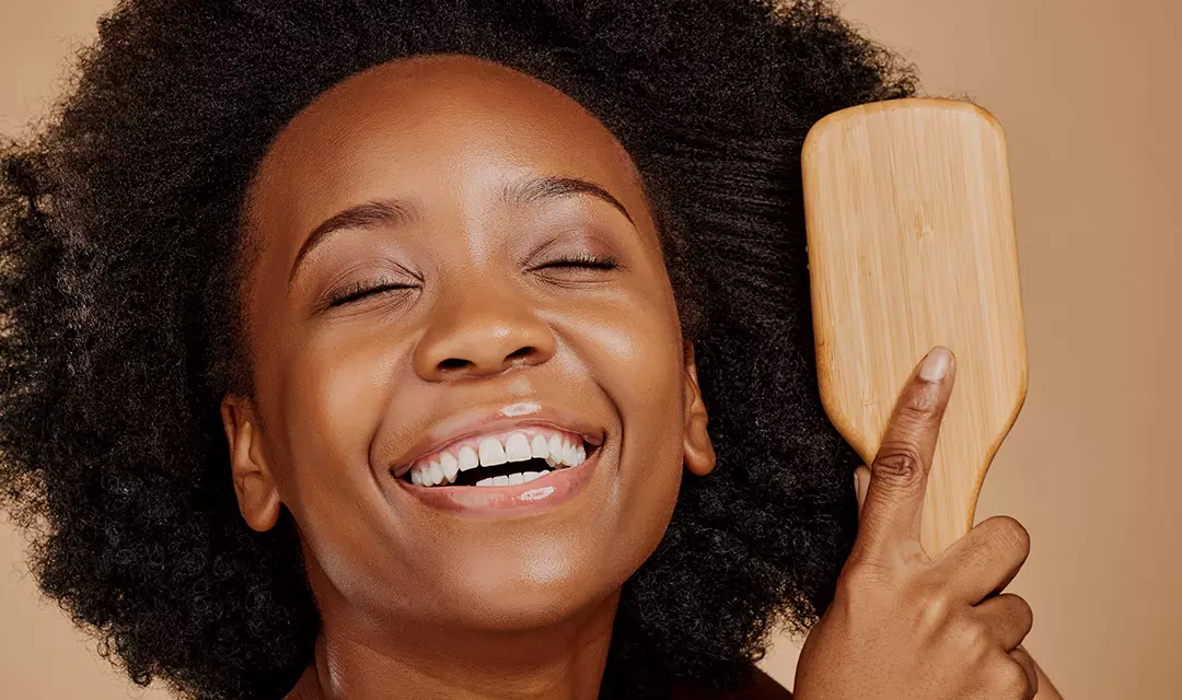  Essential Hair Care Tip: The Importance of a Clean Comb